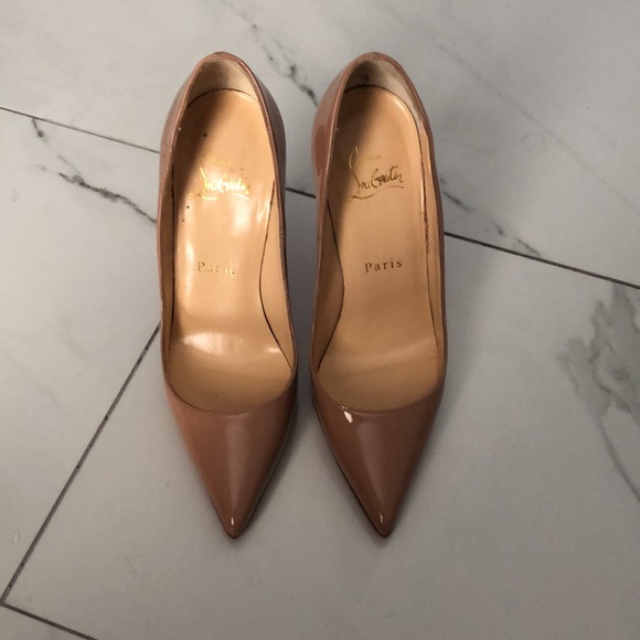 So Kate Christian louboutins. - Picture 4 of 8